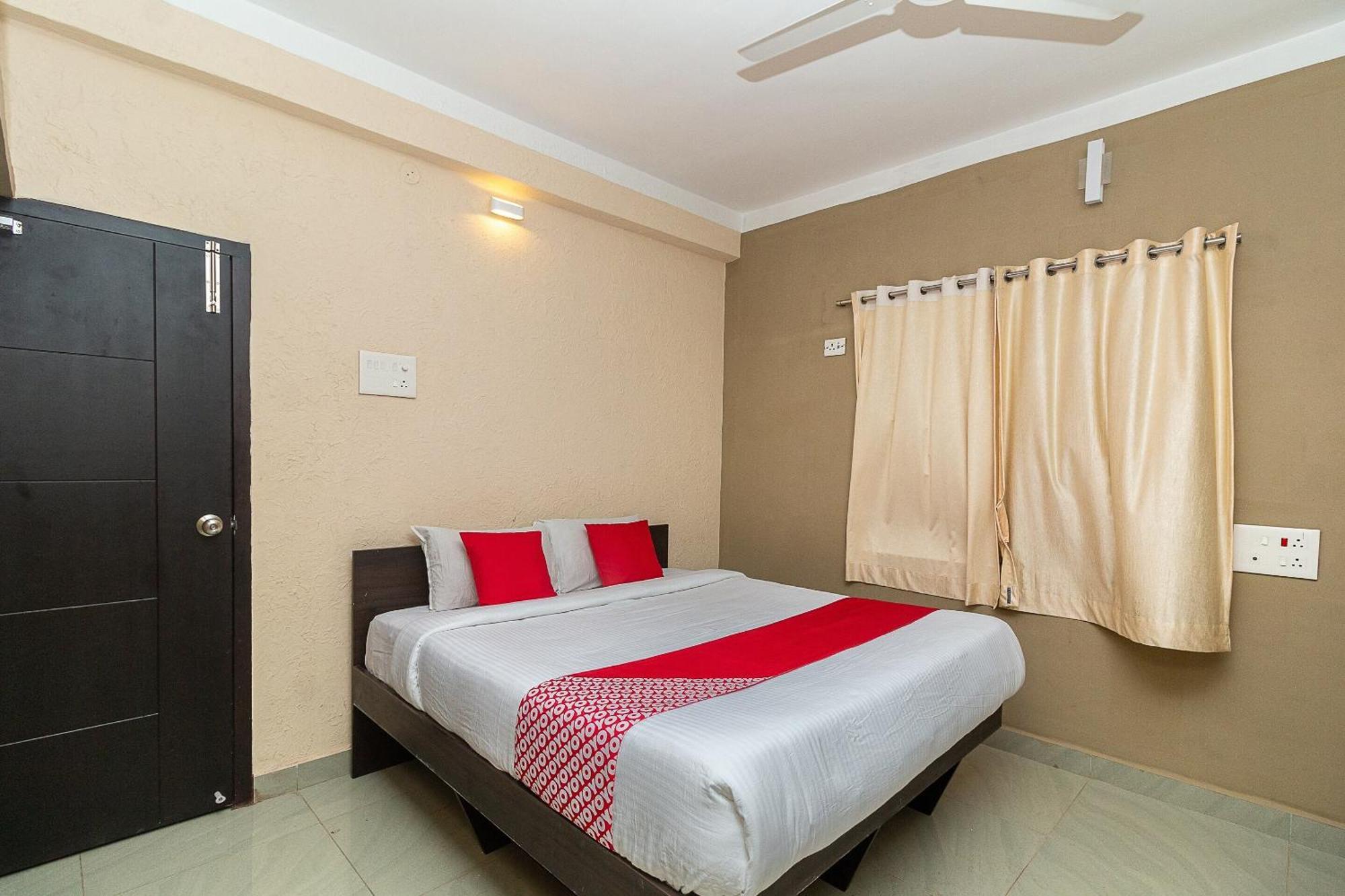 Oyo Green Hills Villa Kuttālam Exterior photo
